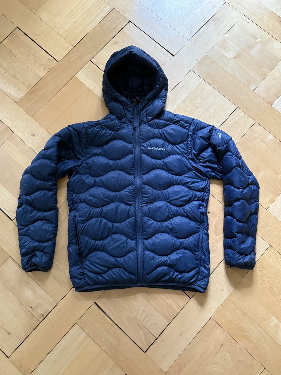 Peak Performance Giacche: PeakPerformance Helium Daunenjacke, Isolationsjacke – Usato da Biel/Bienne venduto da DarioWagner