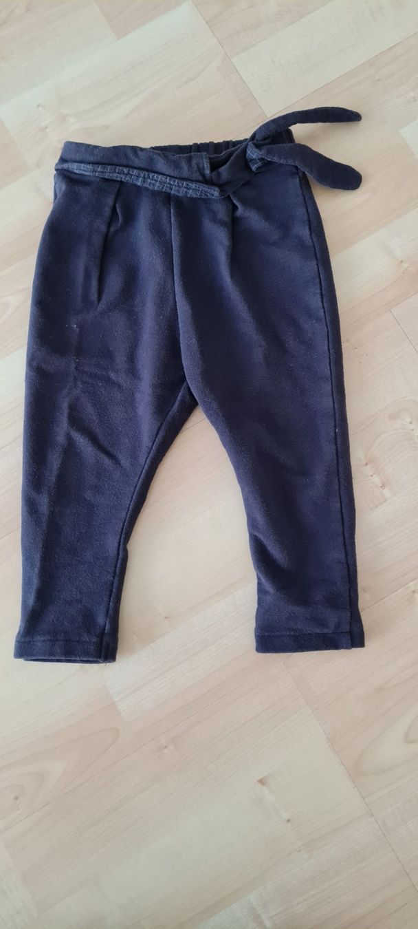 Zara Pantalons: Zara Baby Gr. 92 Dunkelblau – D'occasion à Wallisellen par T8304T
