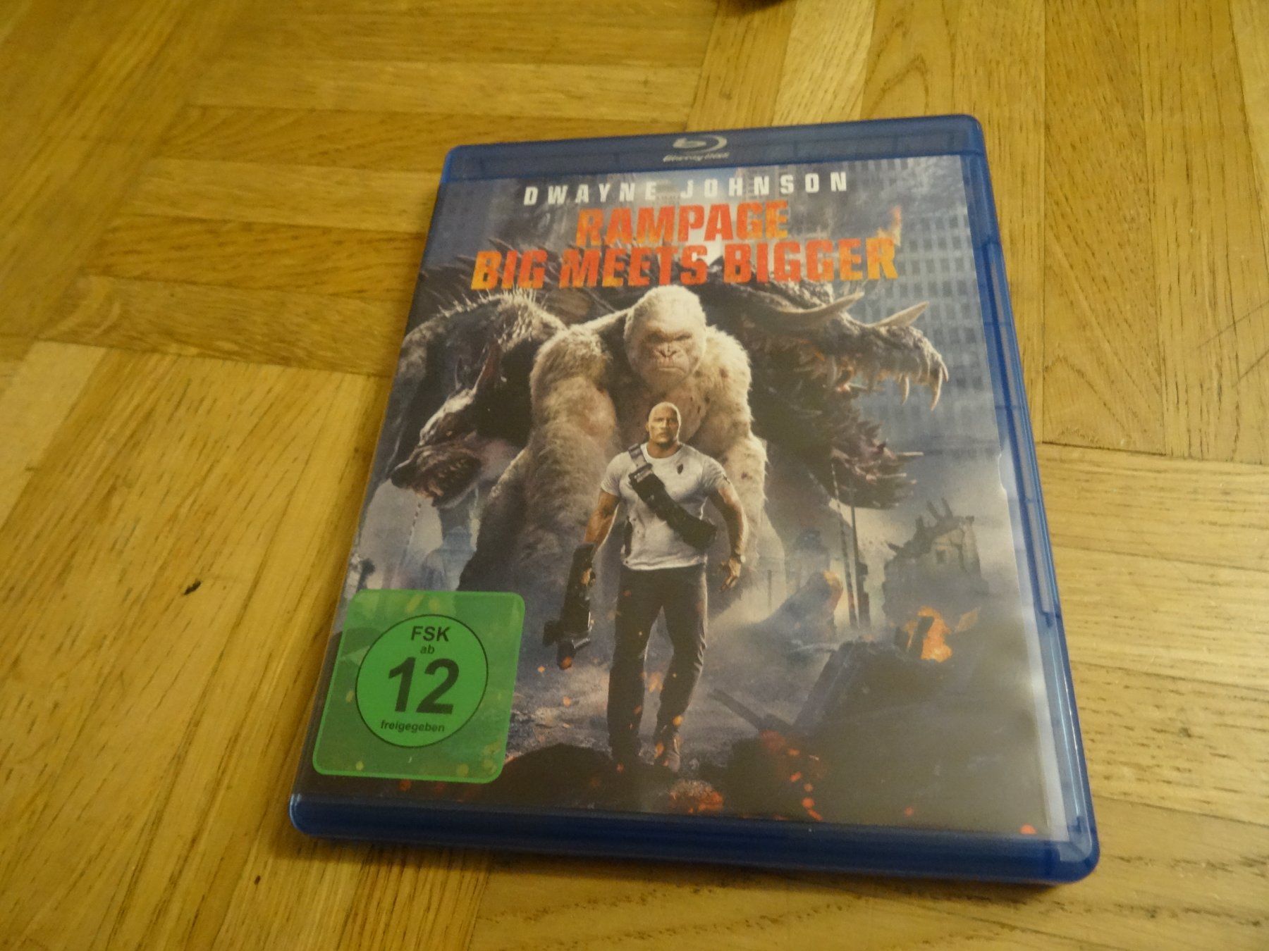 Tutti i DVDs: Rampage Big meets Bigger BLU-RAY – Usato da Olten venduto da Disc-Verkauf