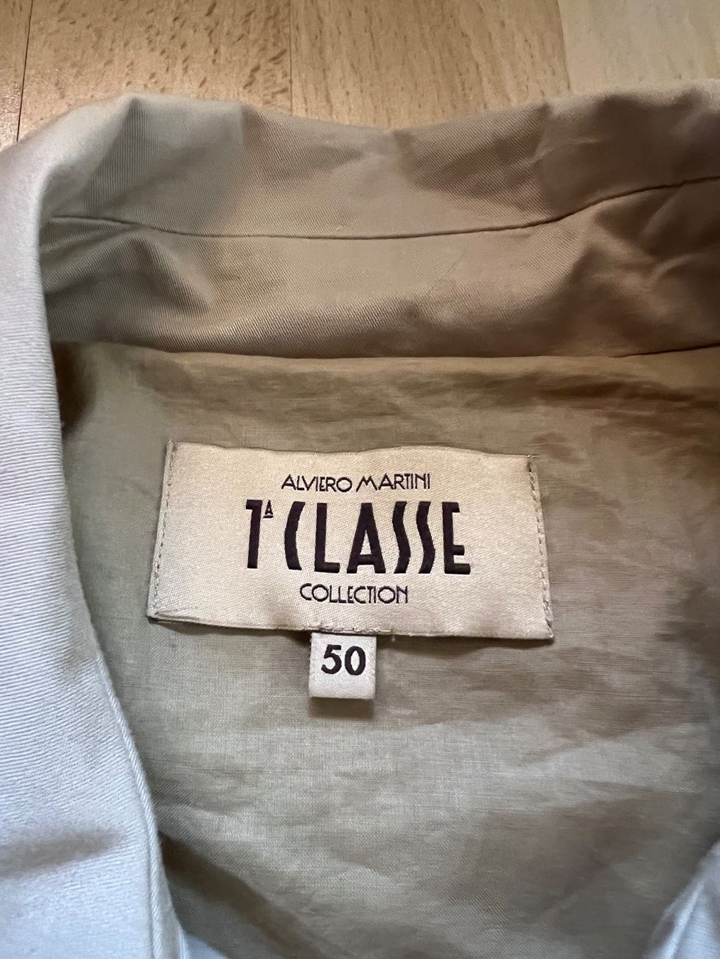 Cappotti: Trenchcoat 1^CLASSE Gr.50 – Usato da La Garde (Sembrancher) venduto da jan_b6mp 3