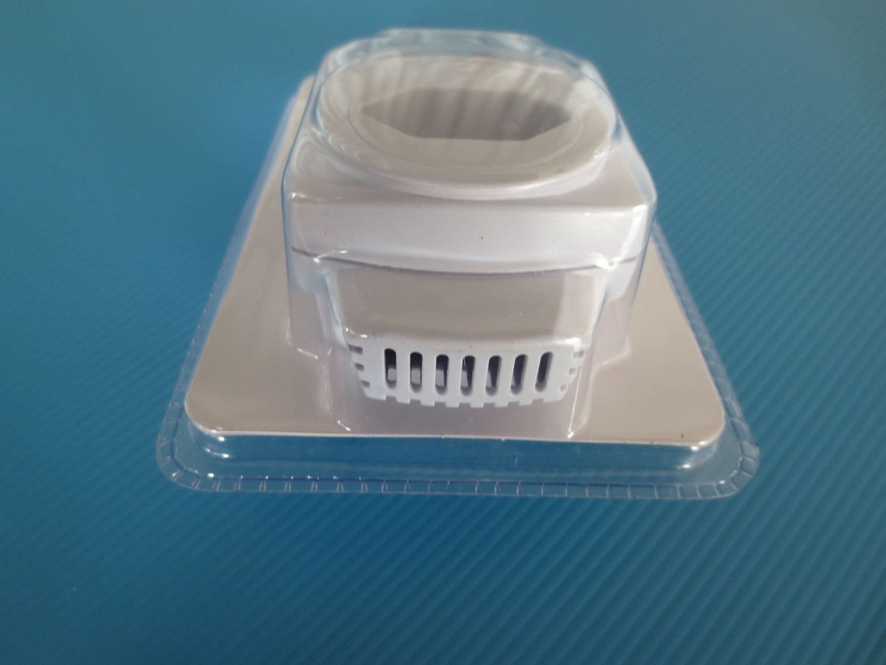 Messen: Steckdosen Thermostat 230V 10A Digital – Neu und originalverpackt aus Sulz LU von Elektrofachverkauf 2