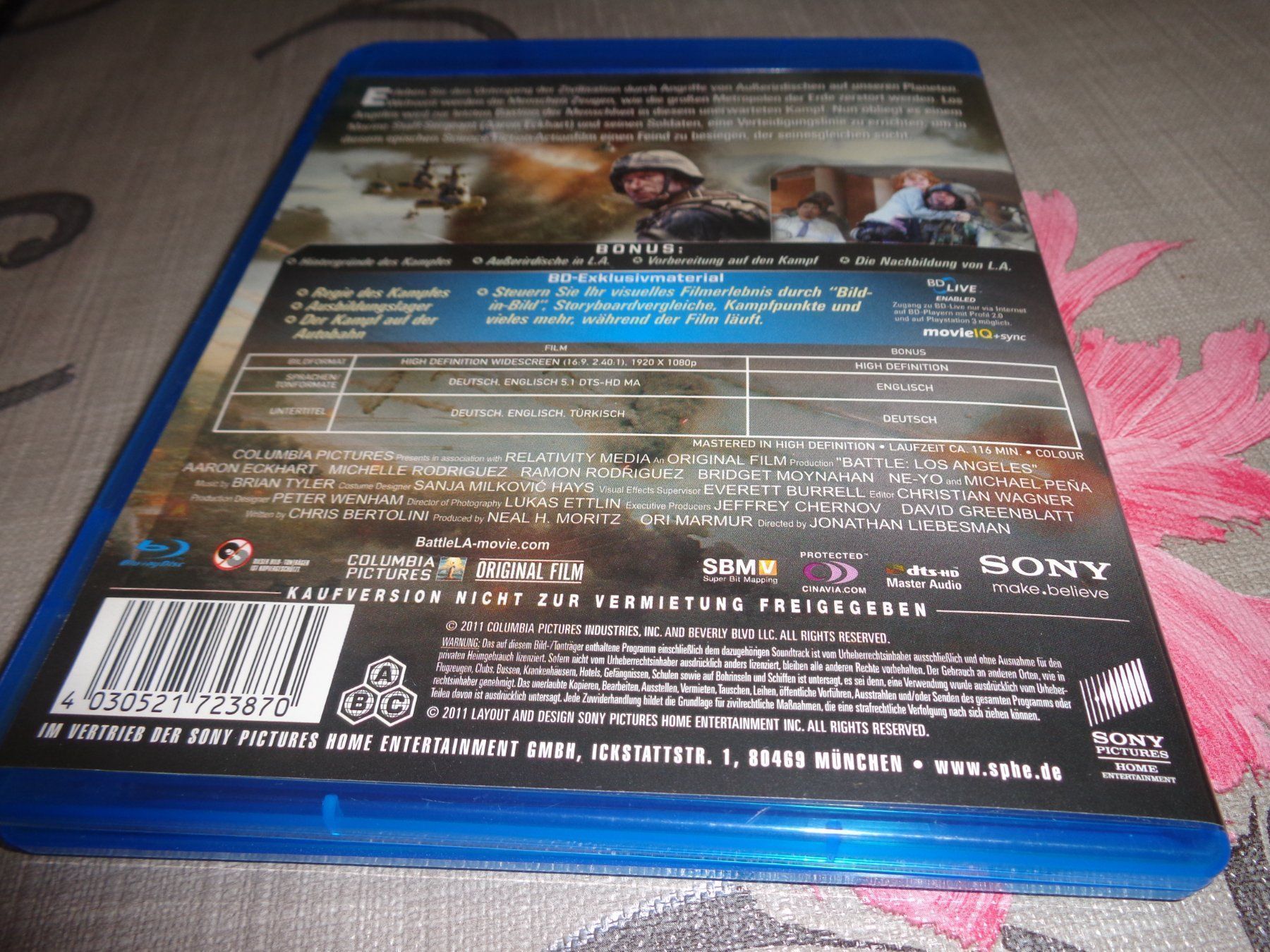 Tutti i DVDs: World Invasion - Battle los Angeles BLU-RAY – Usato da Olten venduto da Disc-Verkauf 2