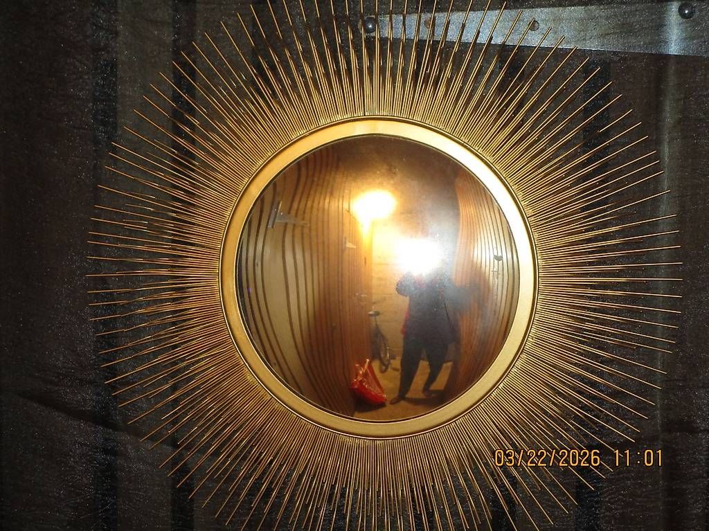 Miroirs: miroir soleil.  – D'occasion à Clarens par krampou