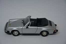 Porsche 911 SC , Tonca Polistil, 1:25