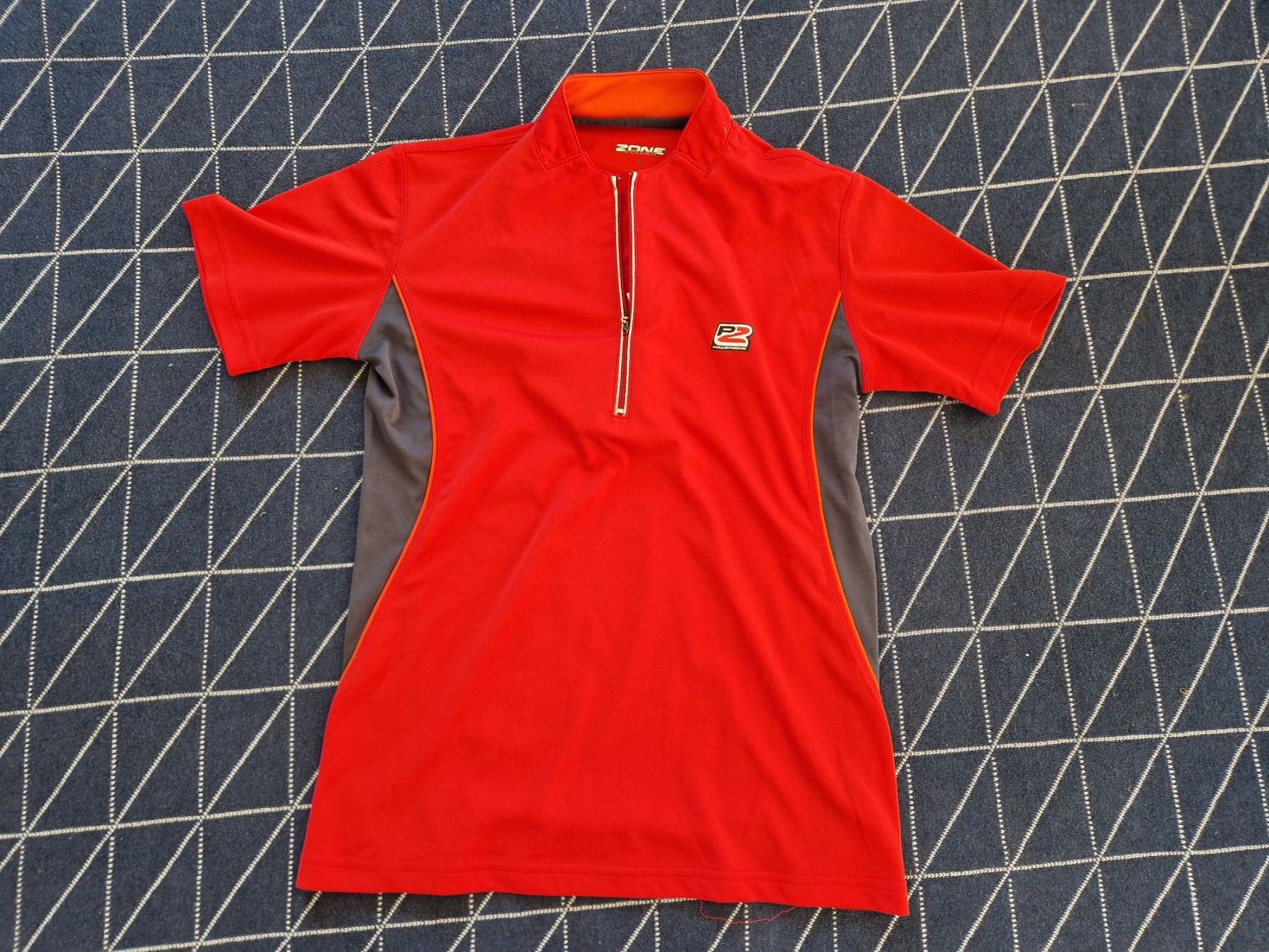 Canottiere & Pantaloni: Sportshirt ZonePower rot Grösse 36 – Usato da MUEHLAU venduto da ibo_5c7d