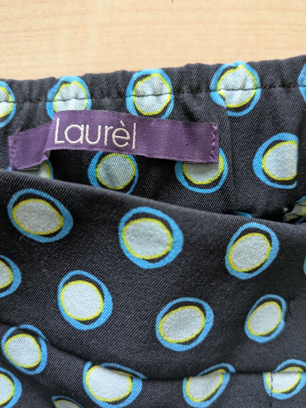 Pantaloni: Laurel Stoffhose dunkelblau gemustert Gr. 40 neu – Nuovo (secondo la descrizione) da Rieden AG venduto da juliarieden 3