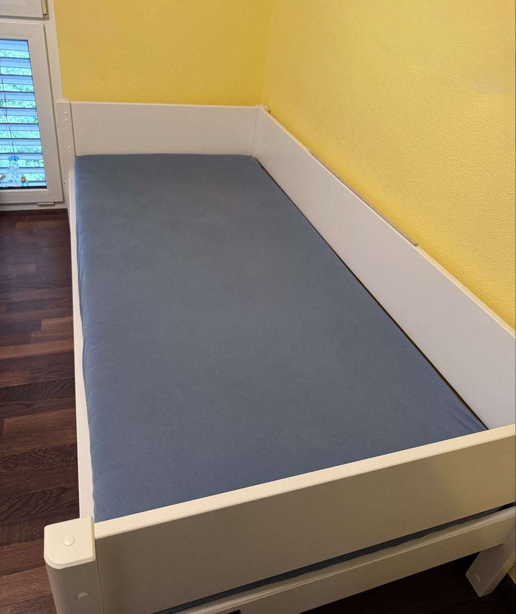 Flexa Letti: Flexa Kinderbett inkl. Bettschublade  – Usato da Fehraltorf venduto da Polo80 2