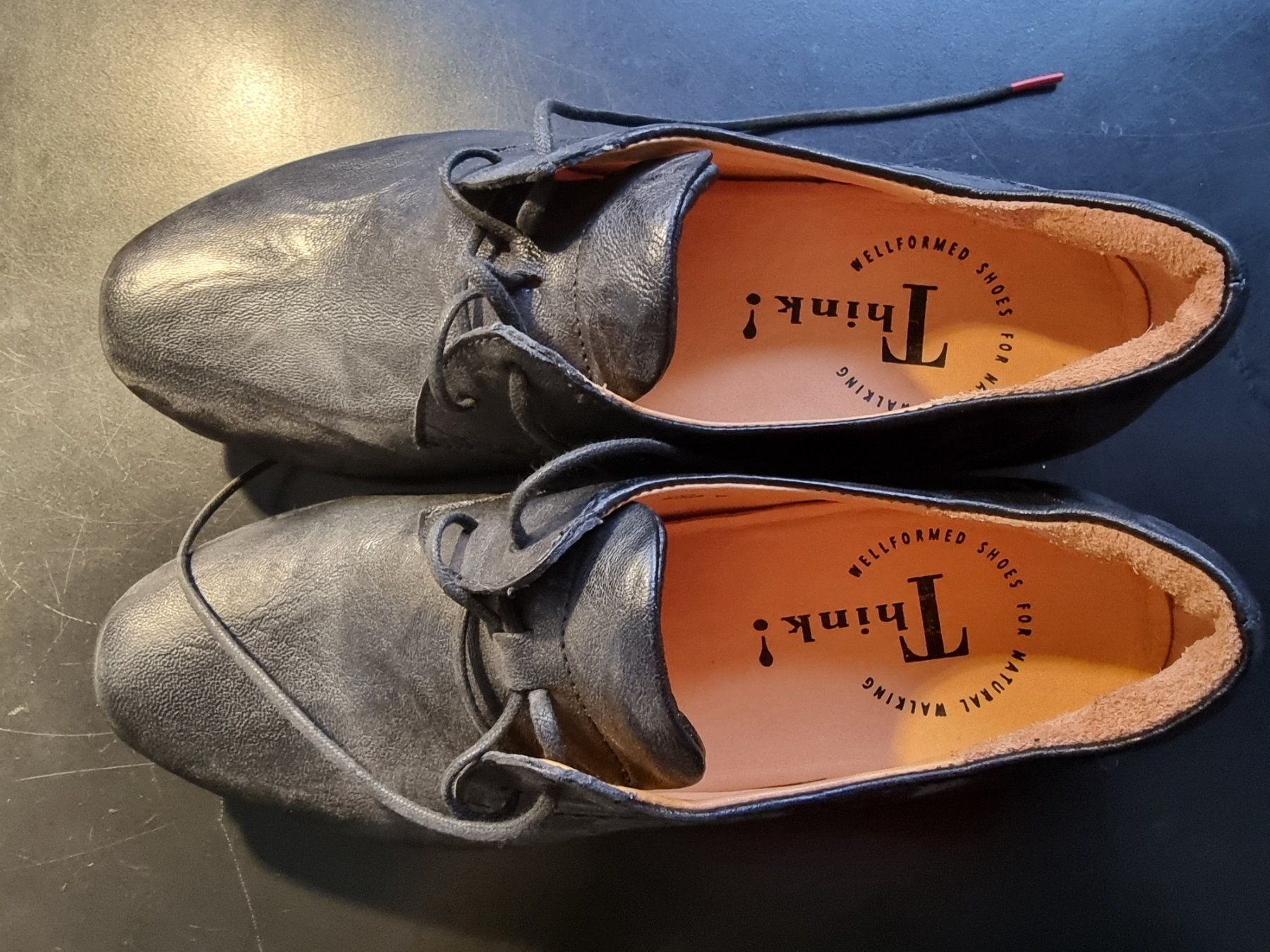 Think Scarpe da donna: Think Halbschuhe 36.5 schwarz neuwertig – Usato da Münchenstein venduto da Zvtag 1