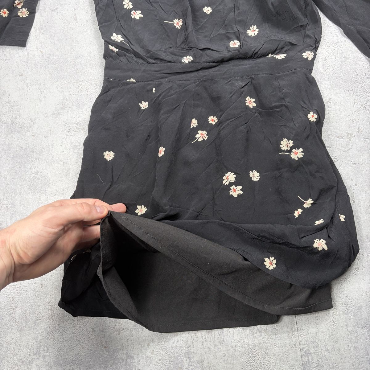 Vestiti: Robe courte I.CODE Noire Fleurie - Taille 34 – Nuovo (secondo la descrizione) da Hauterive NE venduto da Leo_o 4