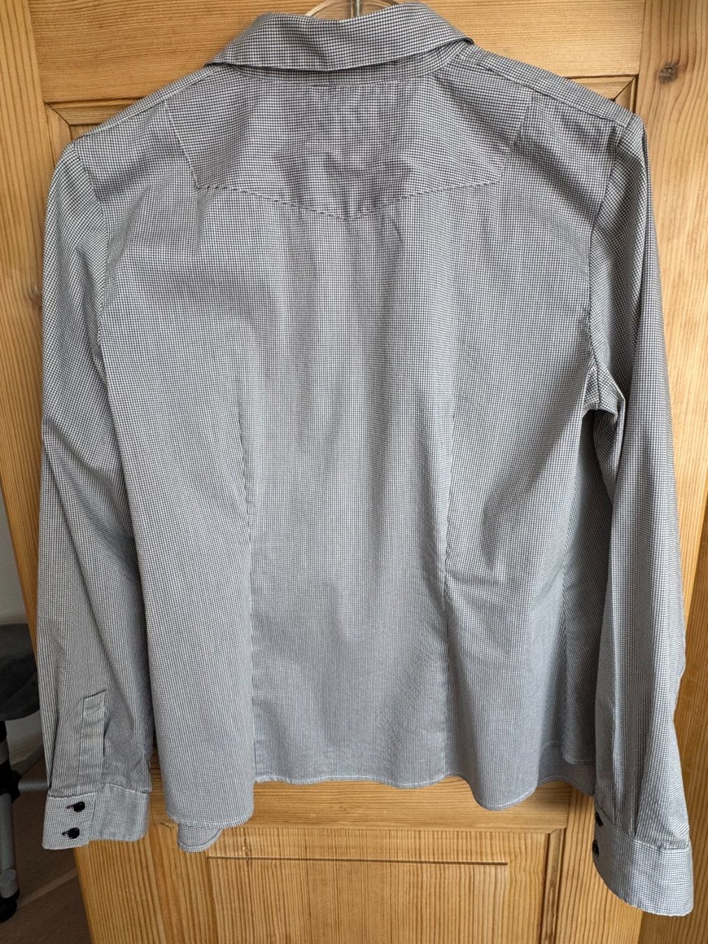 Mango Camicette: Damen Bluse Gr. ca 40, MANGO – Usato da Siebnen venduto da Trans-Am 4