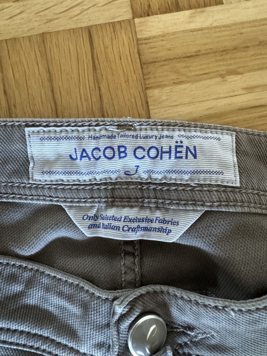 Jacob Cohën Jeans: JACOB COHËN Damen Jeans – Usato da Lachen SZ venduto da mic_8h7l 1
