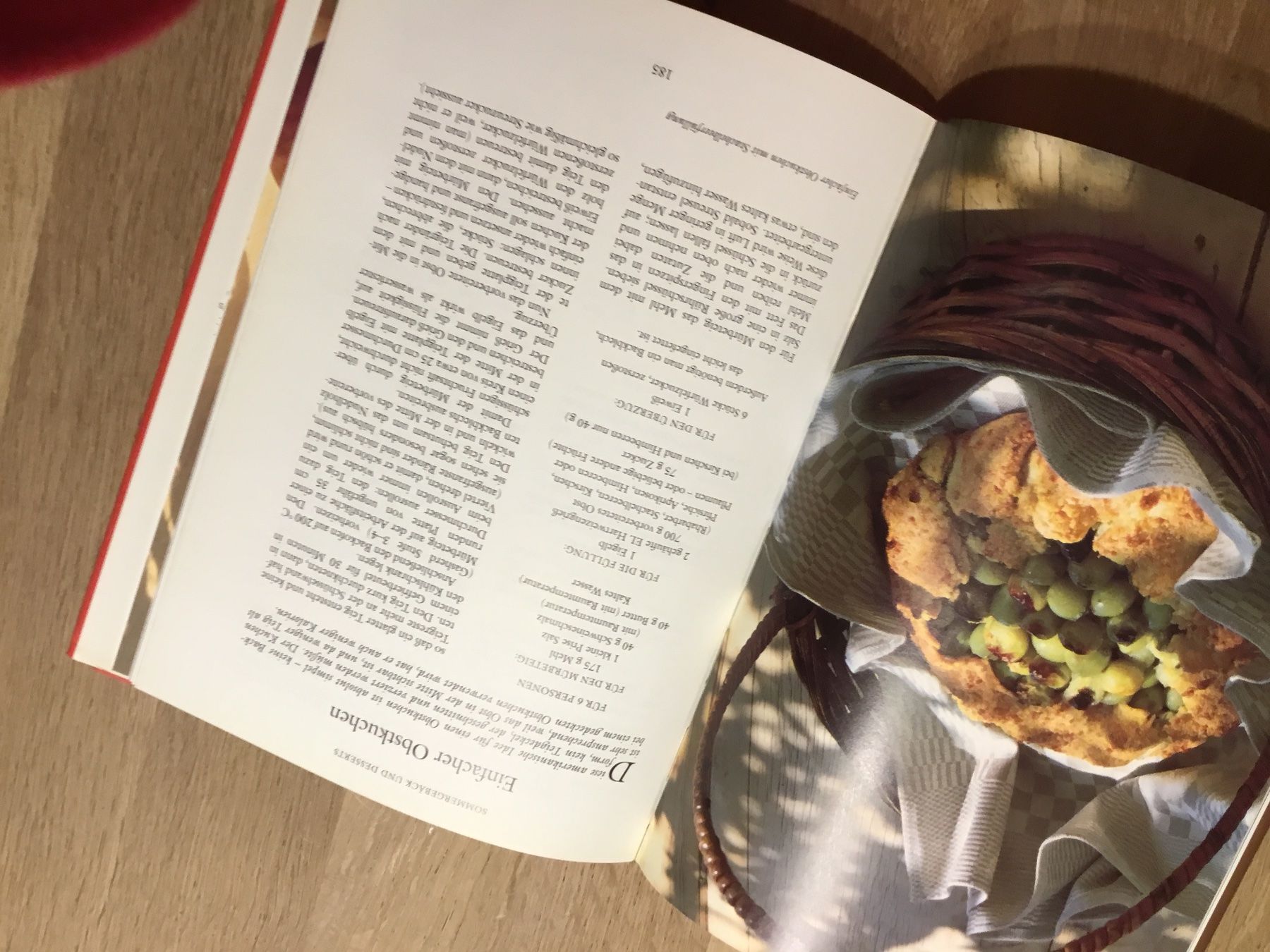 Bücher: Kulinarische Sommerfreuden Delia Smith – Gebraucht aus Triesen von Trisuna 6
