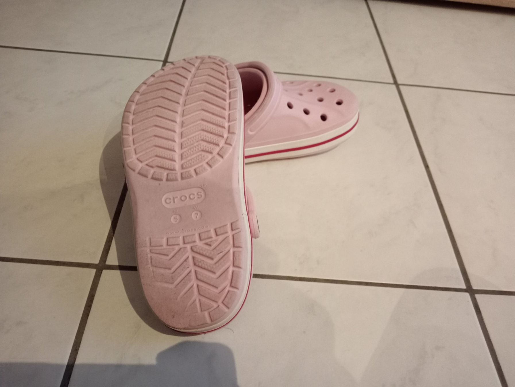 Crocs Scarpe da uomo: Crocs 37 – Usato da Rüfenacht BE venduto da anemask 2