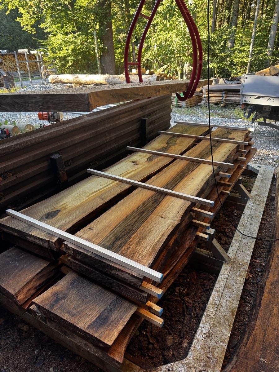 Holzartikel: Schweizer Nussbaum Bohlen – Neu (gemäss Beschreibung) aus Horn von joe_mb2d 4