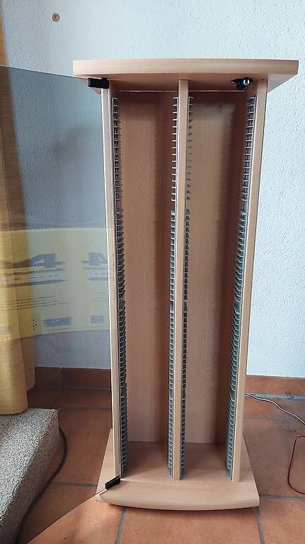 Armadi: CD-Schrank mit Glastüre – Usato da Utzenstorf venduto da Waldi66 1