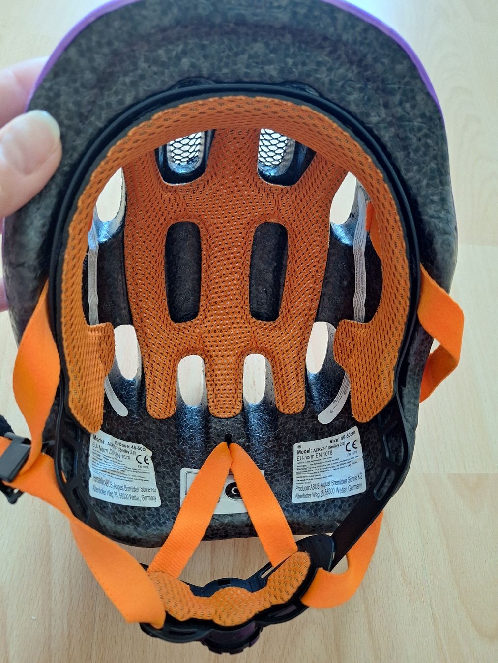 Abus Caschi: Fahradhelm Grösse 45-50 – Usato da Kreuzlingen venduto da nissie88 1