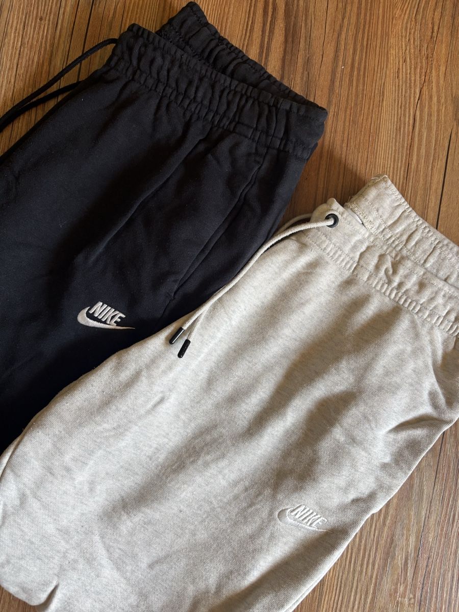 Nike Hosen: Jogginghose Nike Set Gr. M  – Gebraucht aus Grindelwald von Kikaa99