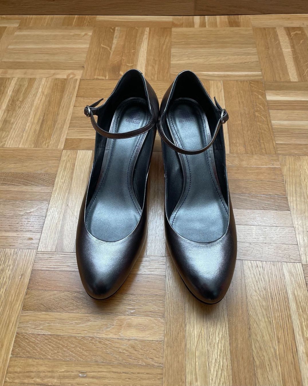 Navyboot Scarpe da donna: Navyboot Schuhe Gr. 41 NEU! – Nuovo e nell'imballaggio originale da Rüfenacht BE venduto da anelesa 1