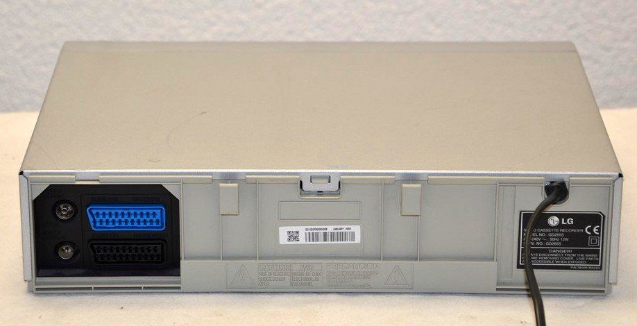 LG Aufnahmegeräte: Videorecorder VHS LG GD265S magnétoscope – Gebraucht aus Collonges von arashee 2