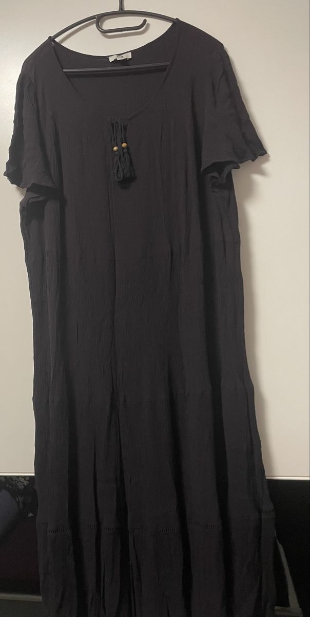 Vestiti: Kleid – Nuovo (secondo la descrizione) da Gossau ZH venduto da Lavinia07