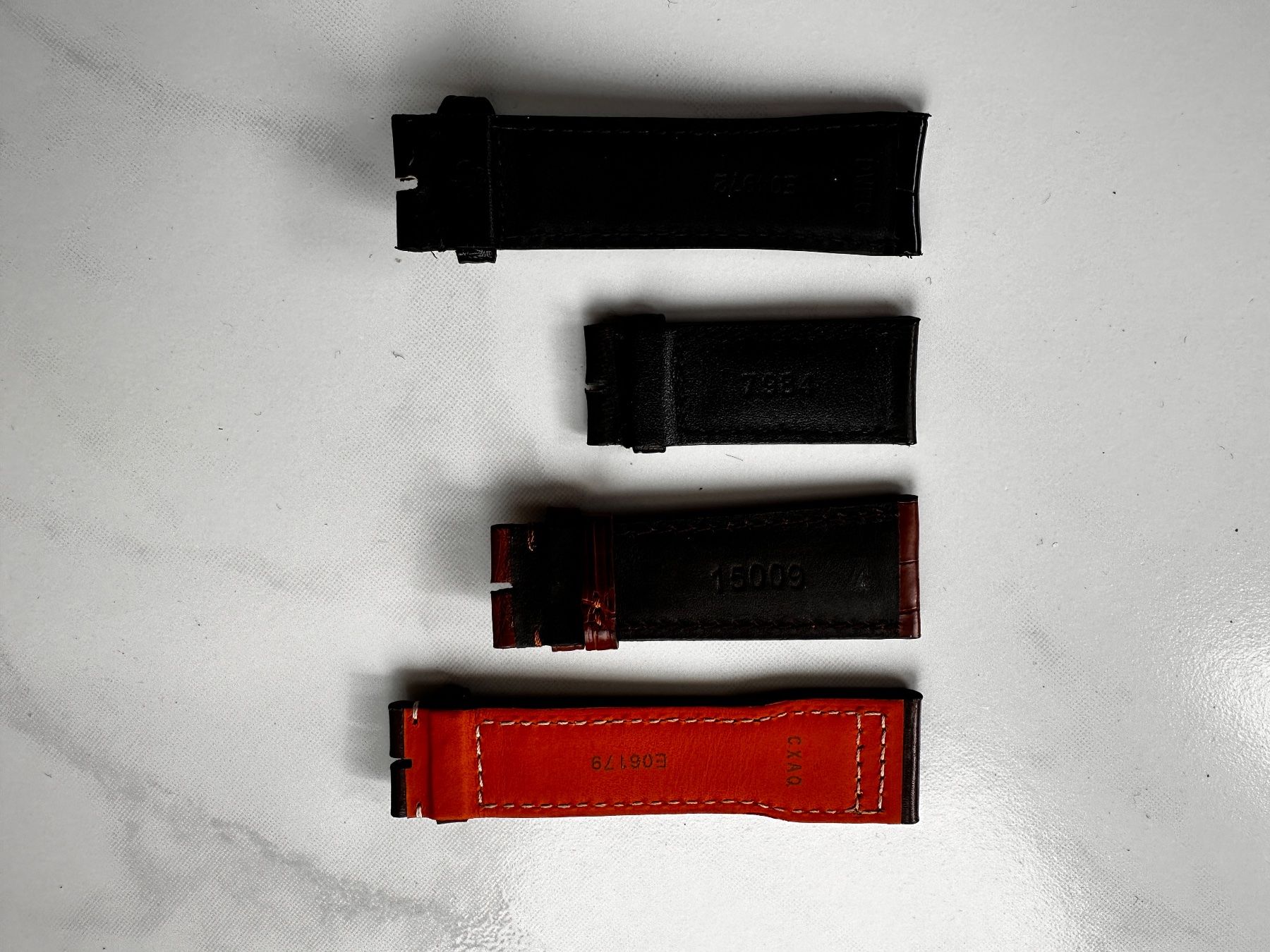 IWC Bracciali & Braccialetti: IWC Krokodil Bänder einzel Stücke – Difettoso da Neunkirch venduto da internet-shop 3