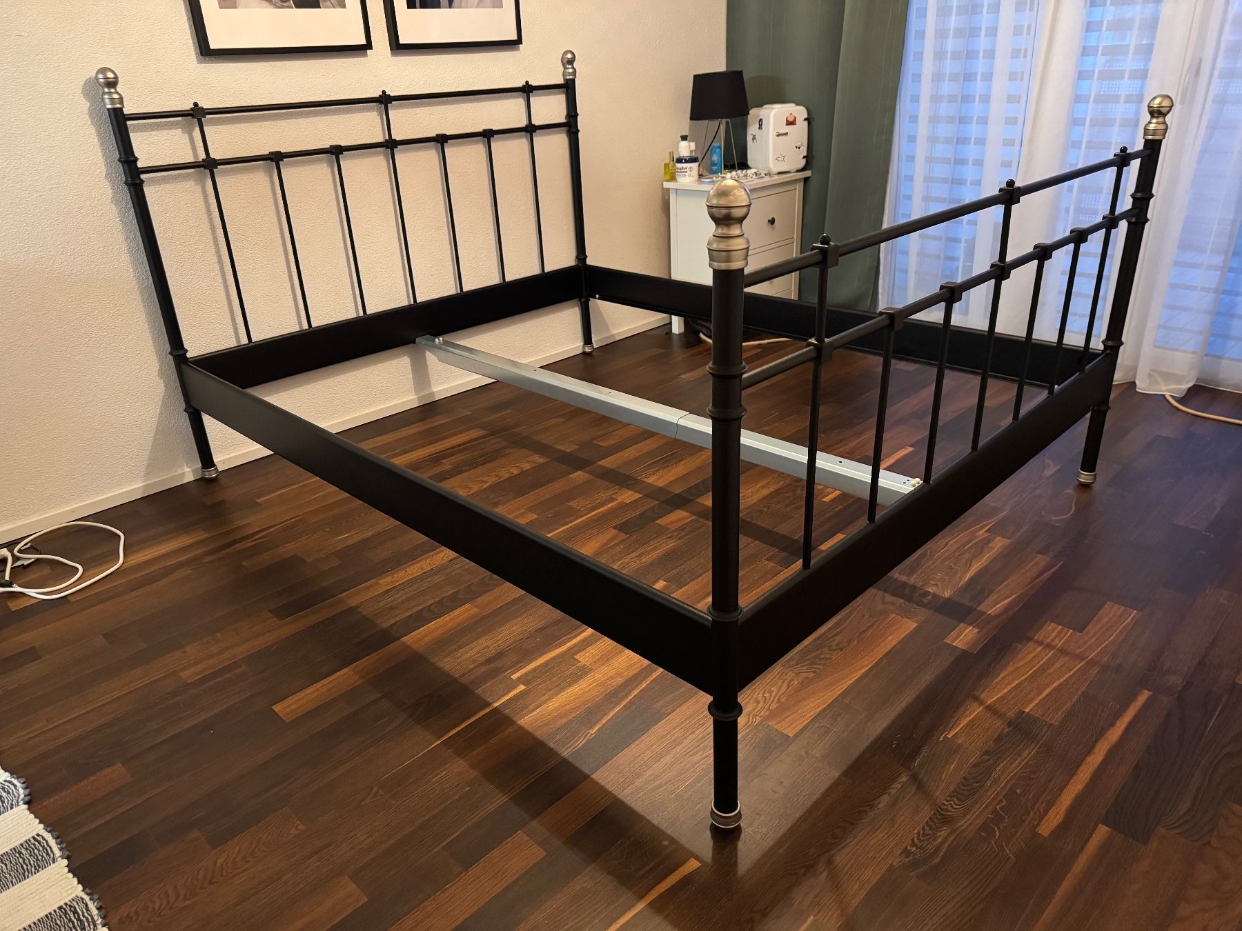 IKEA SVELVIK Bettgestell, Schwarz, 160x200 cm (Gebraucht) in Villmergen für CHF 70 – nur Abholung auf Ricardo kaufen