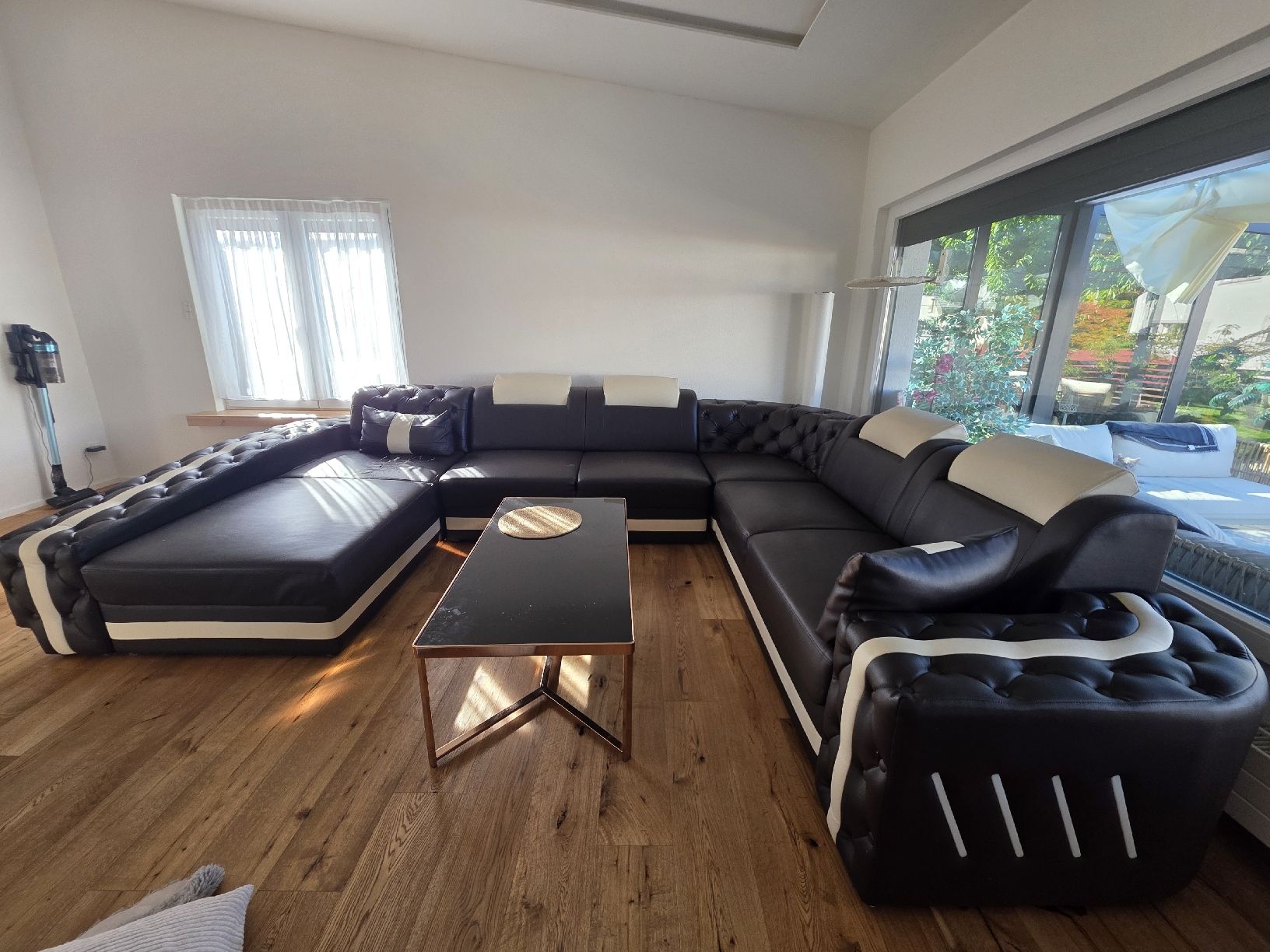 Sofas: Wohnlandschaft Lederoptik – Gebraucht aus St. Margrethen SG von Alpinemoebel