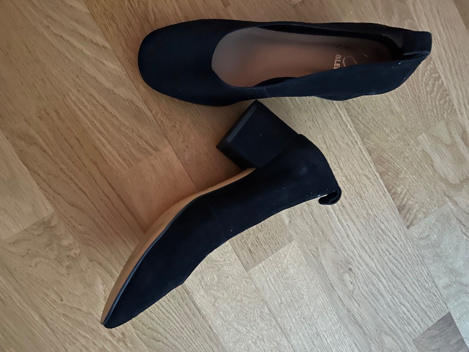 Damenschuhe: Schwarze Wildleder Pumps Gr.37 Neu – Neu (gemäss Beschreibung) aus Feuerthalen von Anna_Swift 4