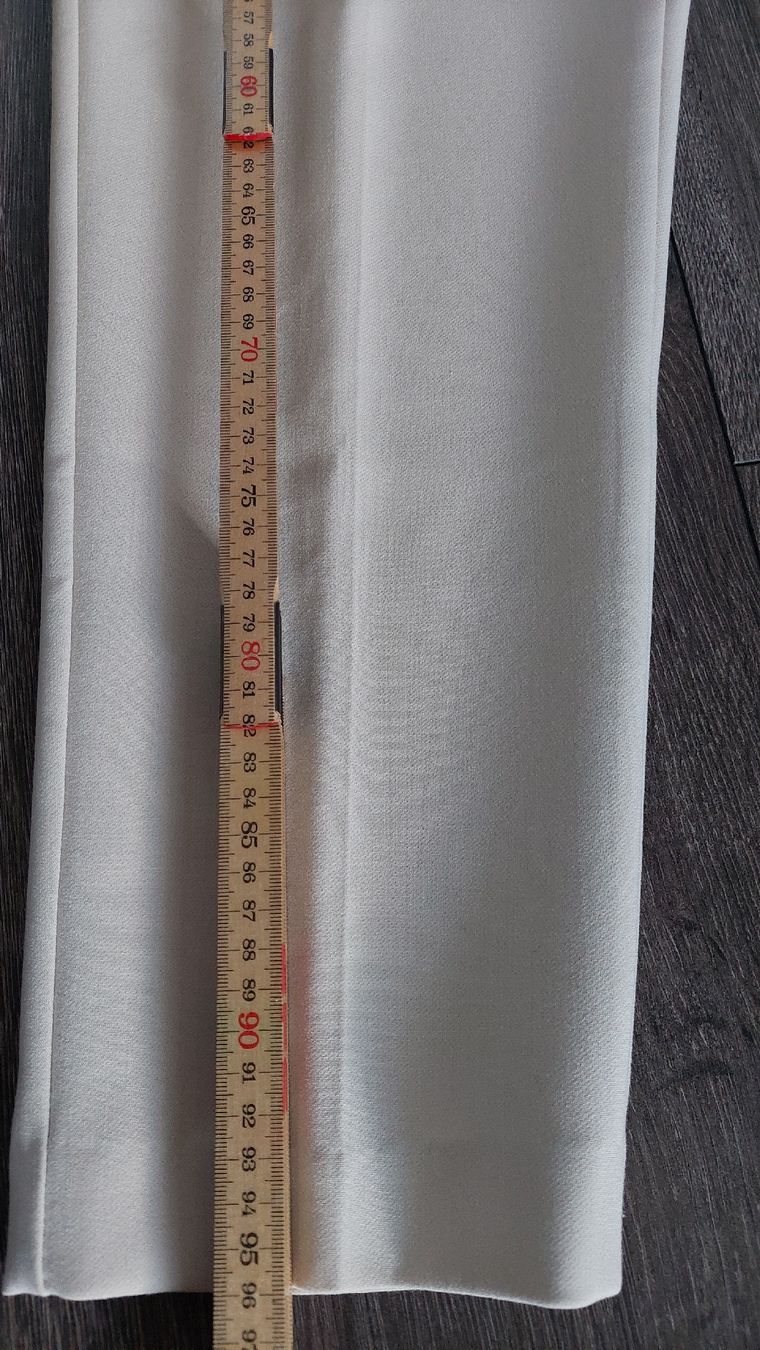 Zara Pantaloni: Elegante Stoffhose in Creme - Grösse 34 – Usato da Gwatt (Thun) venduto da Letzte-Chance-II 5