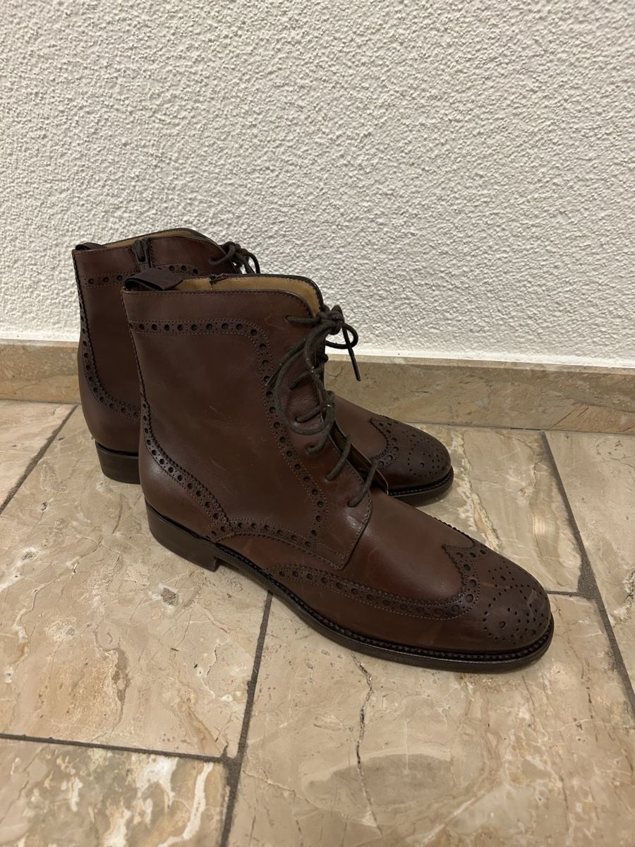 Scarpe da donna: Herbst-Lederstiefel mit Muster – Usato da Zürich venduto da sop_82jx 1