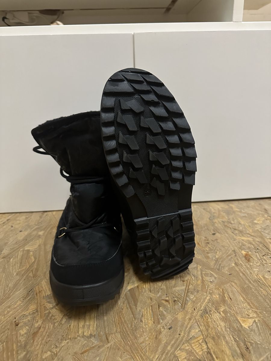 Scarpe da donna: Winterstiefel Damen – Usato da Pfyn venduto da MJ1509 1