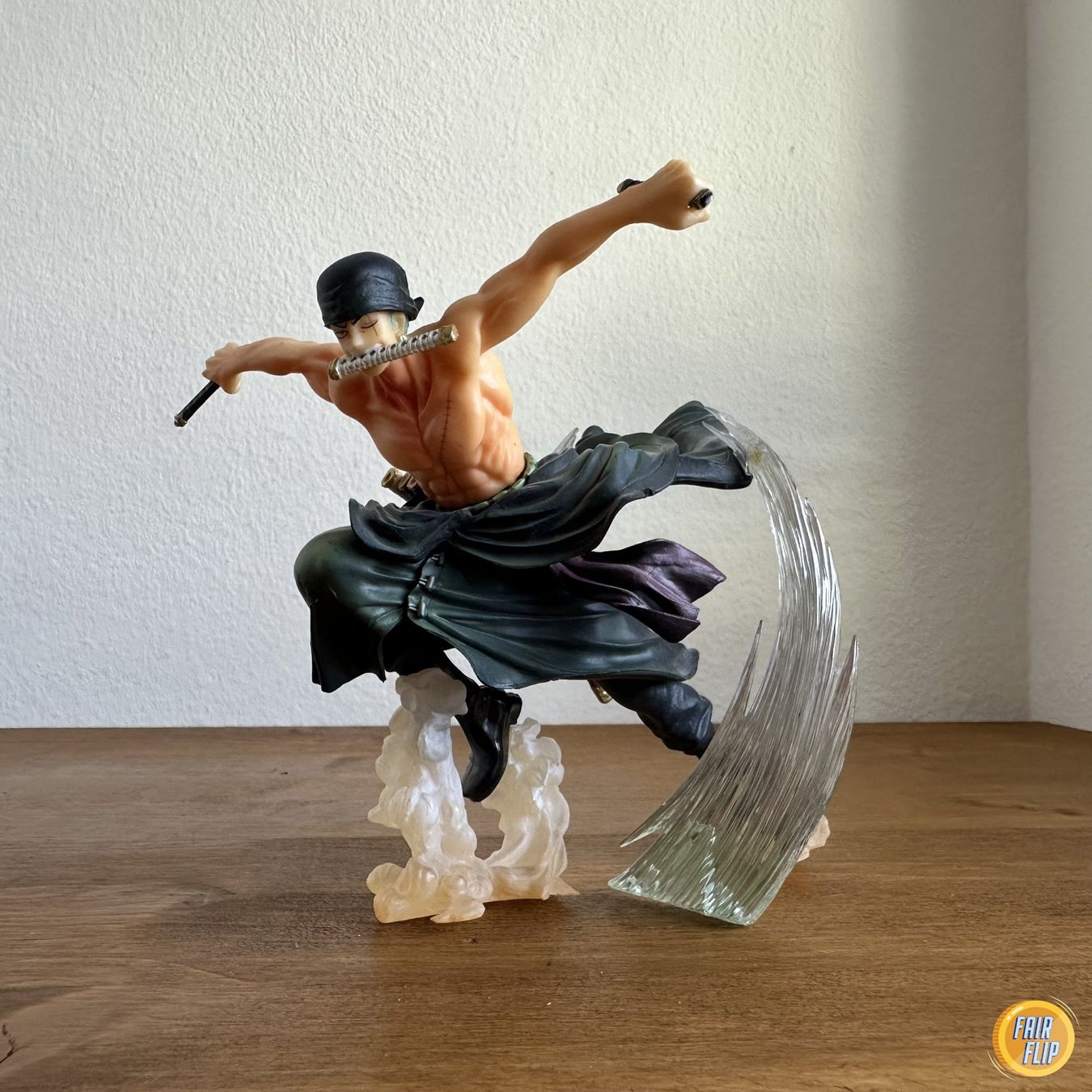 Statuette: Roronoa Zoro One Piece Figur – Usato da Luzern venduto da fairflip
