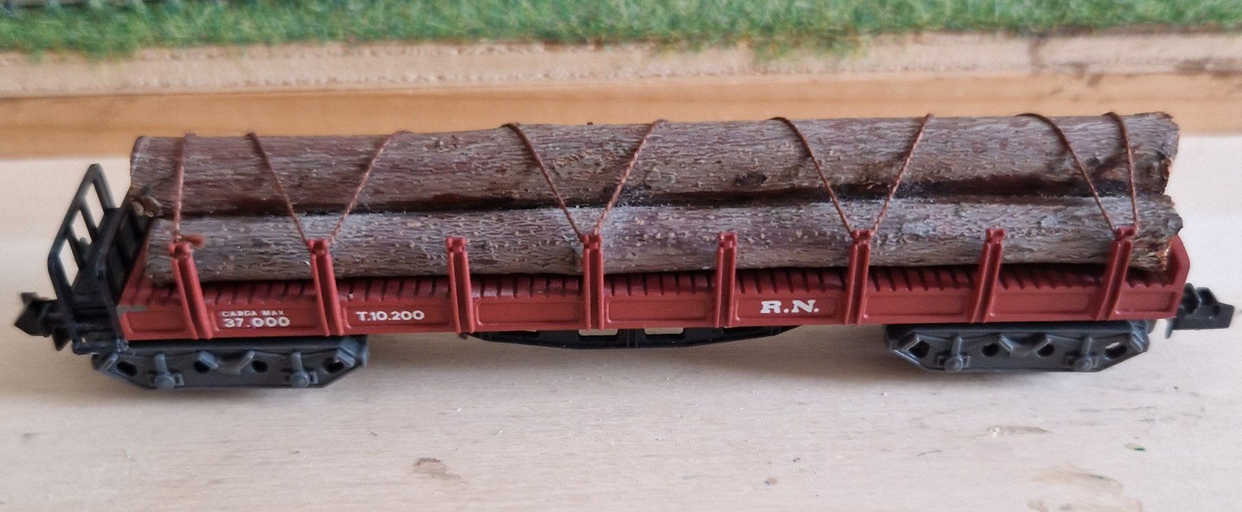 Ibertren Modellini di ferrovie: Wagon transport de bois Ibertren N – Nuovo (secondo la descrizione) da Tavannes venduto da Jacksonhmc 1