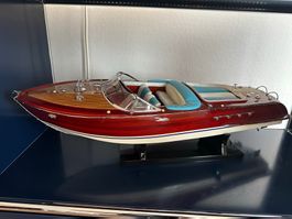 Superbe réplique Bateau Riva Aquarama