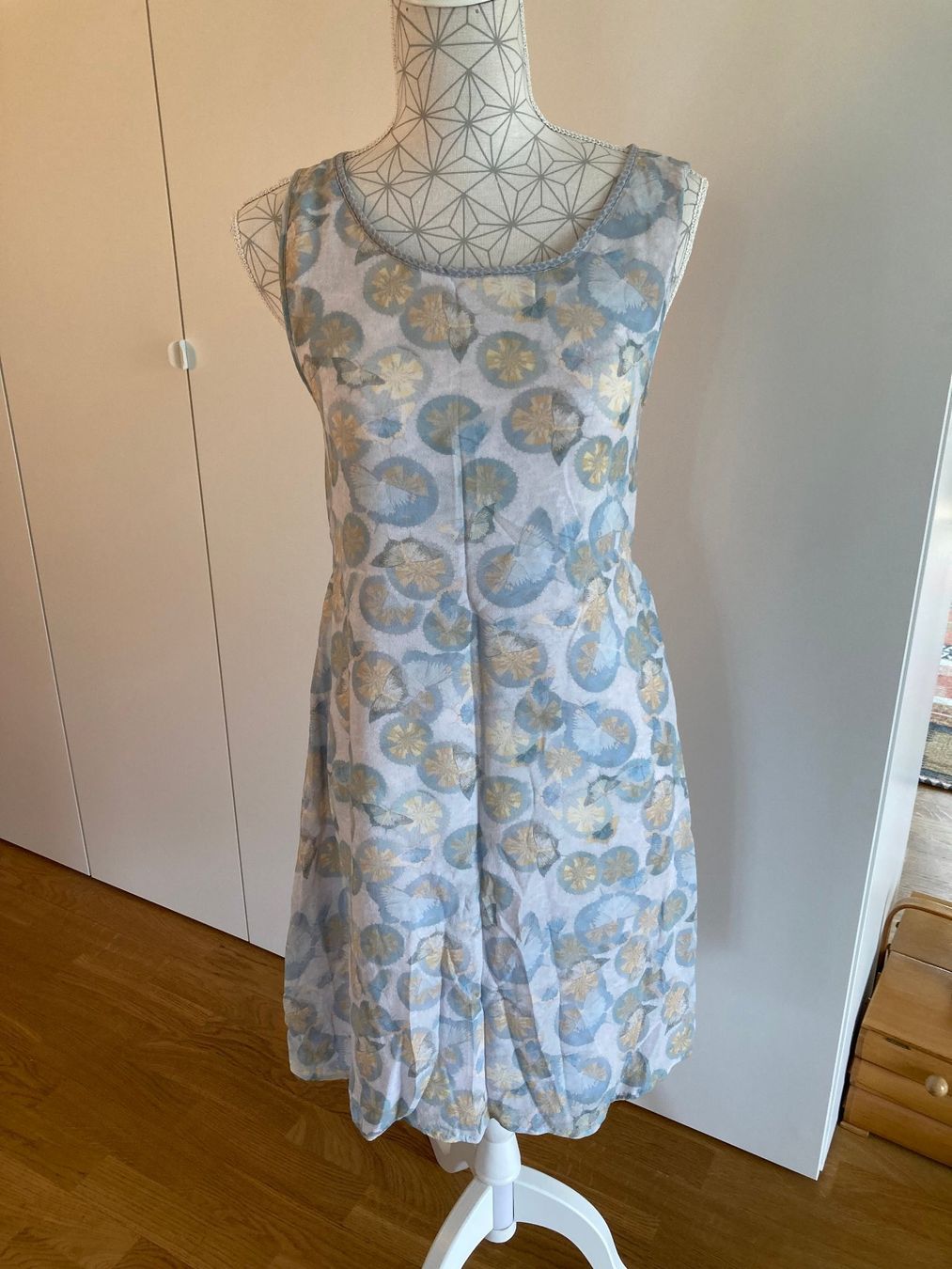 Nile Vestiti: Wunderschönes Nile Kleid S – Nuovo (secondo la descrizione) da Hombrechtikon venduto da star8888