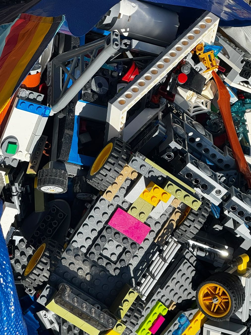 Lego Jouets: Lego gemischt, ca. 8.4Kg – D'occasion à Egg b. Zürich par Brocki_Insel_Egg 1