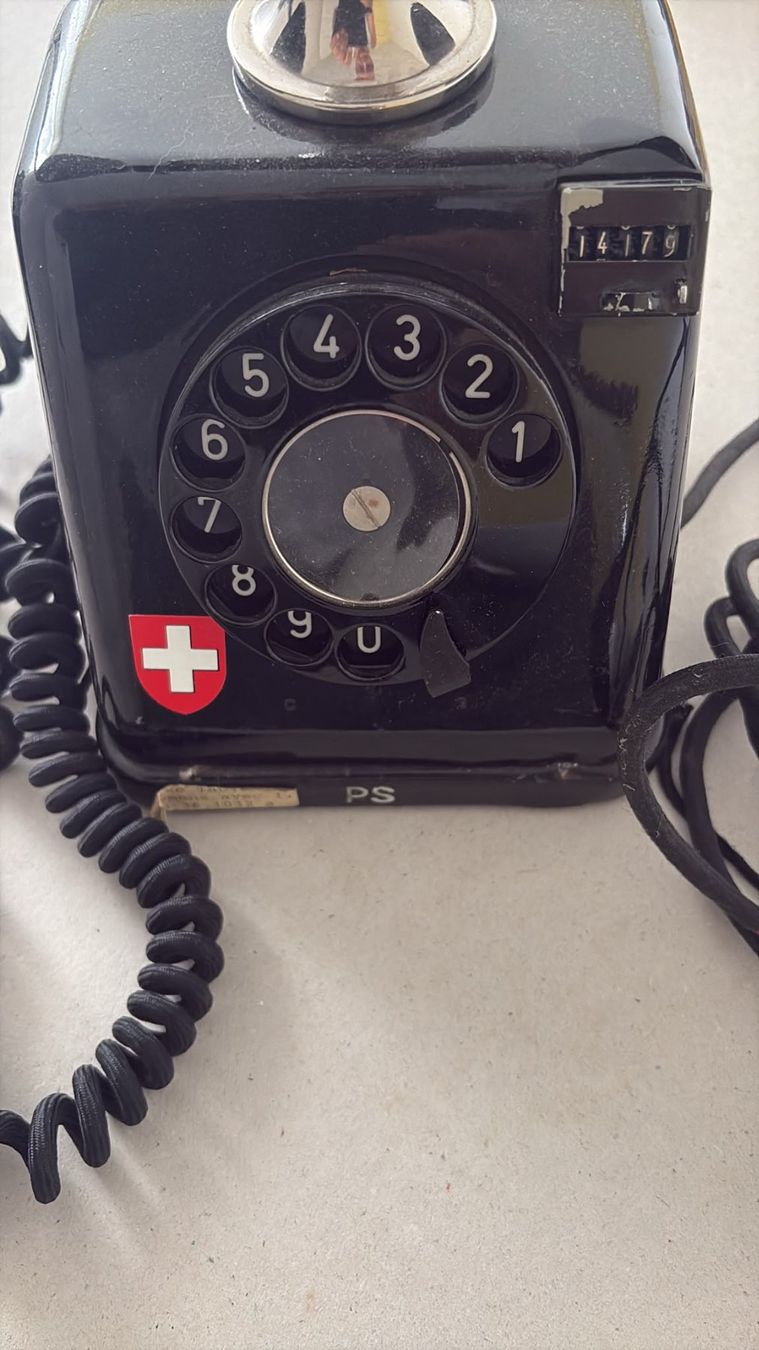 Swisscom Telefoni: antikes Tischtelefon mit Zähler – Difettoso da Wangen b. Olten venduto da Hba2 1