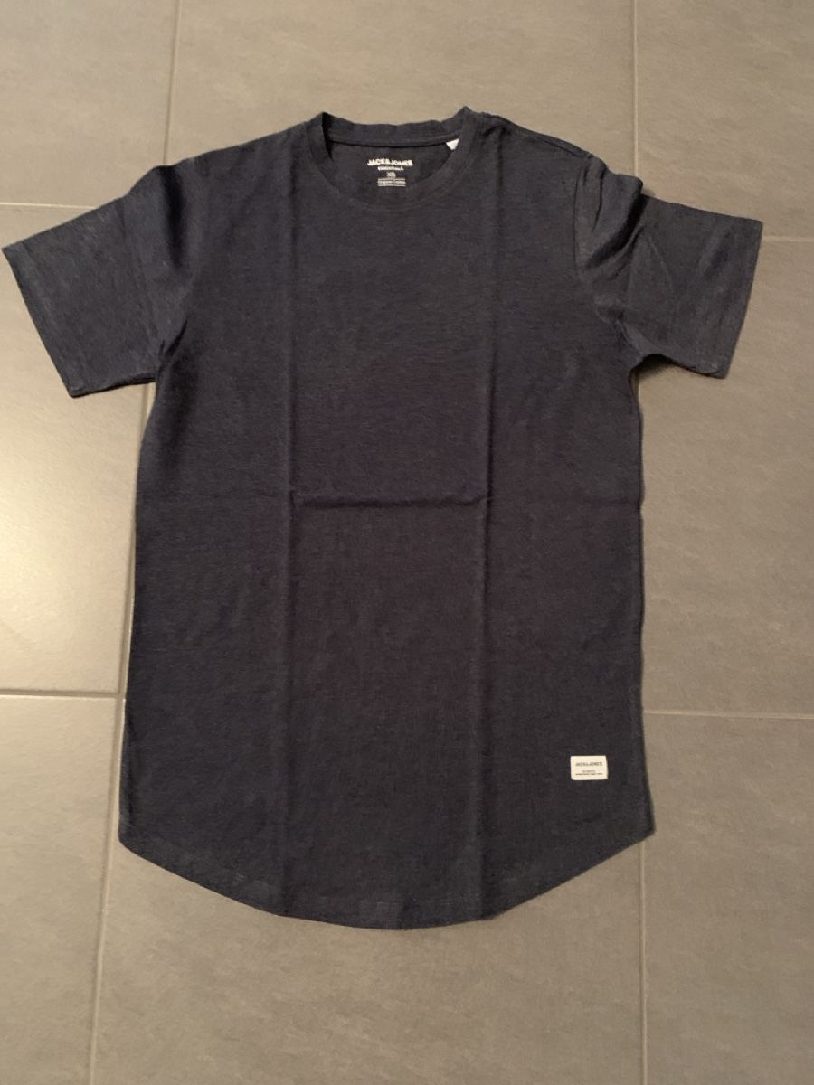 Jack & Jones T-shirt: T-shirt Jack&Jones – Usato da Collombey venduto da amina36