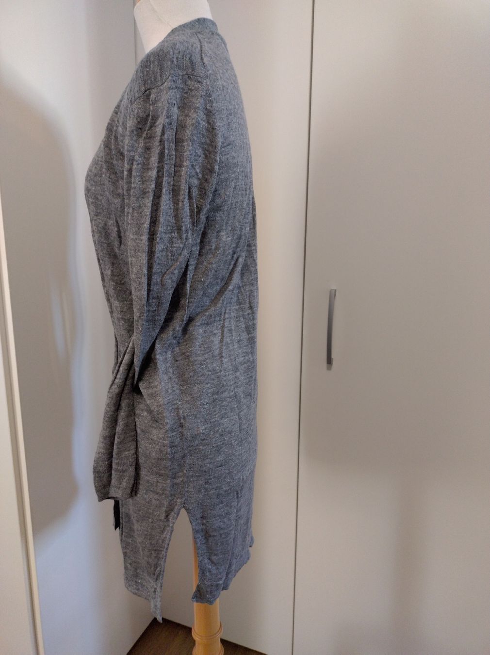 Jacken: Edle Strickjacke aus Leinen, Grösse S, grau – Gebraucht aus Siebnen von greenpingu 3