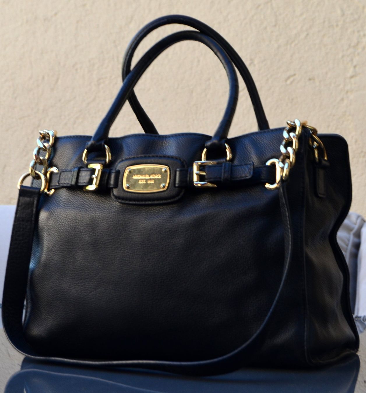 Michael Kors Taschen für Damen: Michael Kors Hamilton Tasche / sac – Gebraucht aus Collonges von arashee 4