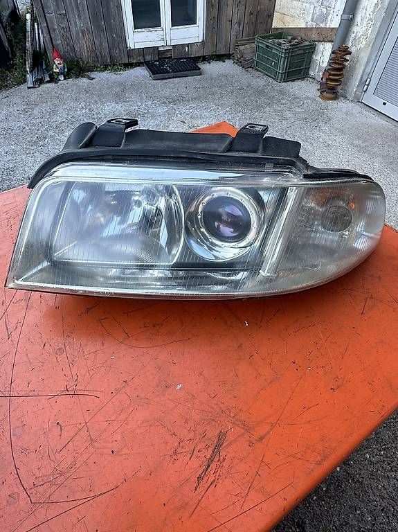 Fari: AUDI A4 b5 schweinwerfer  – Usato da Oetwil am See venduto da CarParts 2