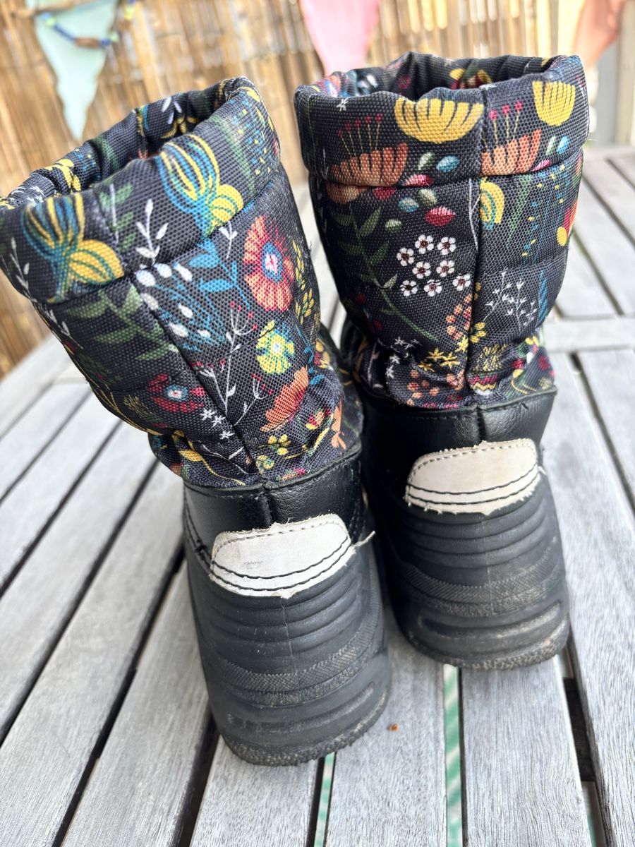 Reima Scarpe per ragazze: Winterstiefel Reima Gr. 32 – Usato da Herzogenbuchsee venduto da MoLa85 1
