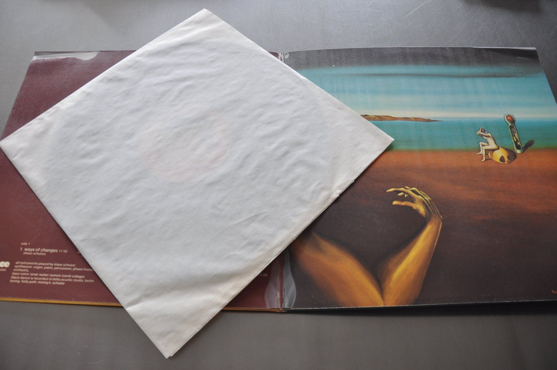 Dischi in vinile: KLAUS SCHULZE LP BLACK DANCE – Usato da Sion venduto da jaipur1401 3