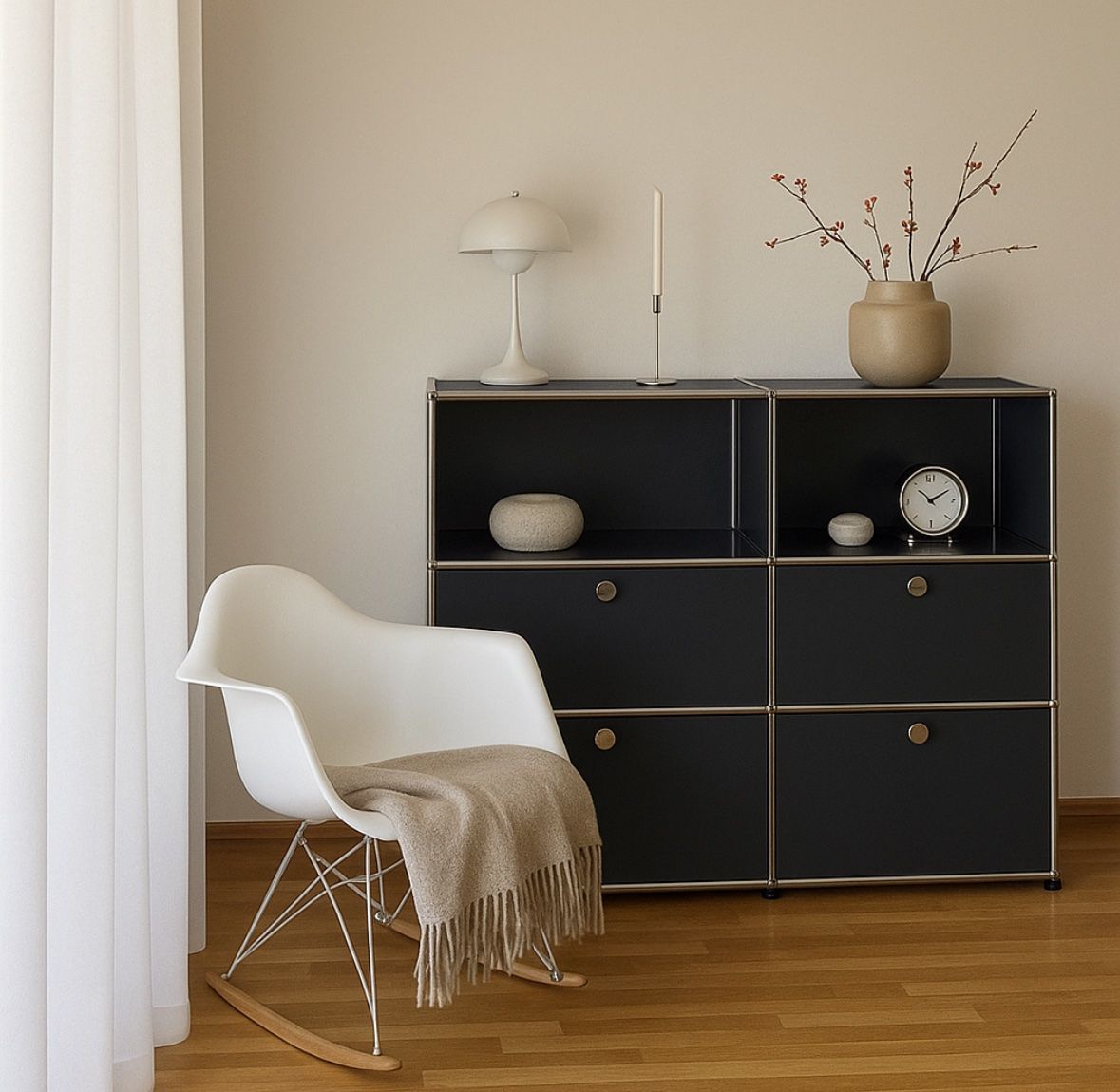 USM Regale: USM Haller Schwarz – Gebraucht aus Pfaffhausen von only.lux