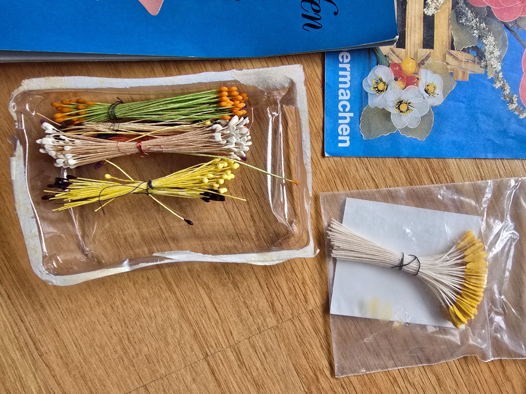 Kits de loisir créatif: Bastelset Blumenmachen, Strumpfblumen, Blütenstempel – D'occasion à Büttikon AG par Amineah 1