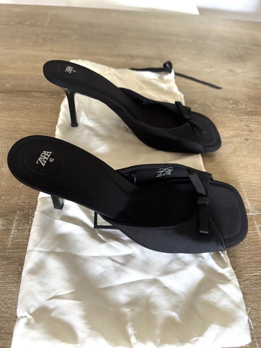 Zara Scarpe da donna: Mule à talon noir avec noeud en taille 41 – Usato da Genève venduto da leapedroli 1