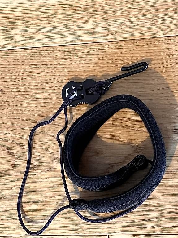 Strumenti musicali: Nackenhalterung Klarinette, nahe ZH-Westring – Usato da Oberwil-Lieli venduto da Scratch12 3