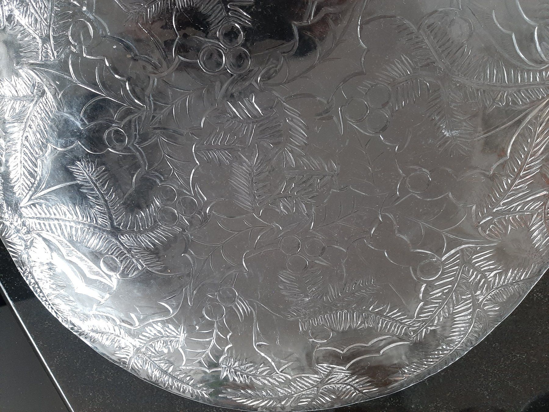 Piatti di portata: Dekorative Glasplatte, Durchmesser ca. 37 cm – Usato da Menziken venduto da Rien1 2