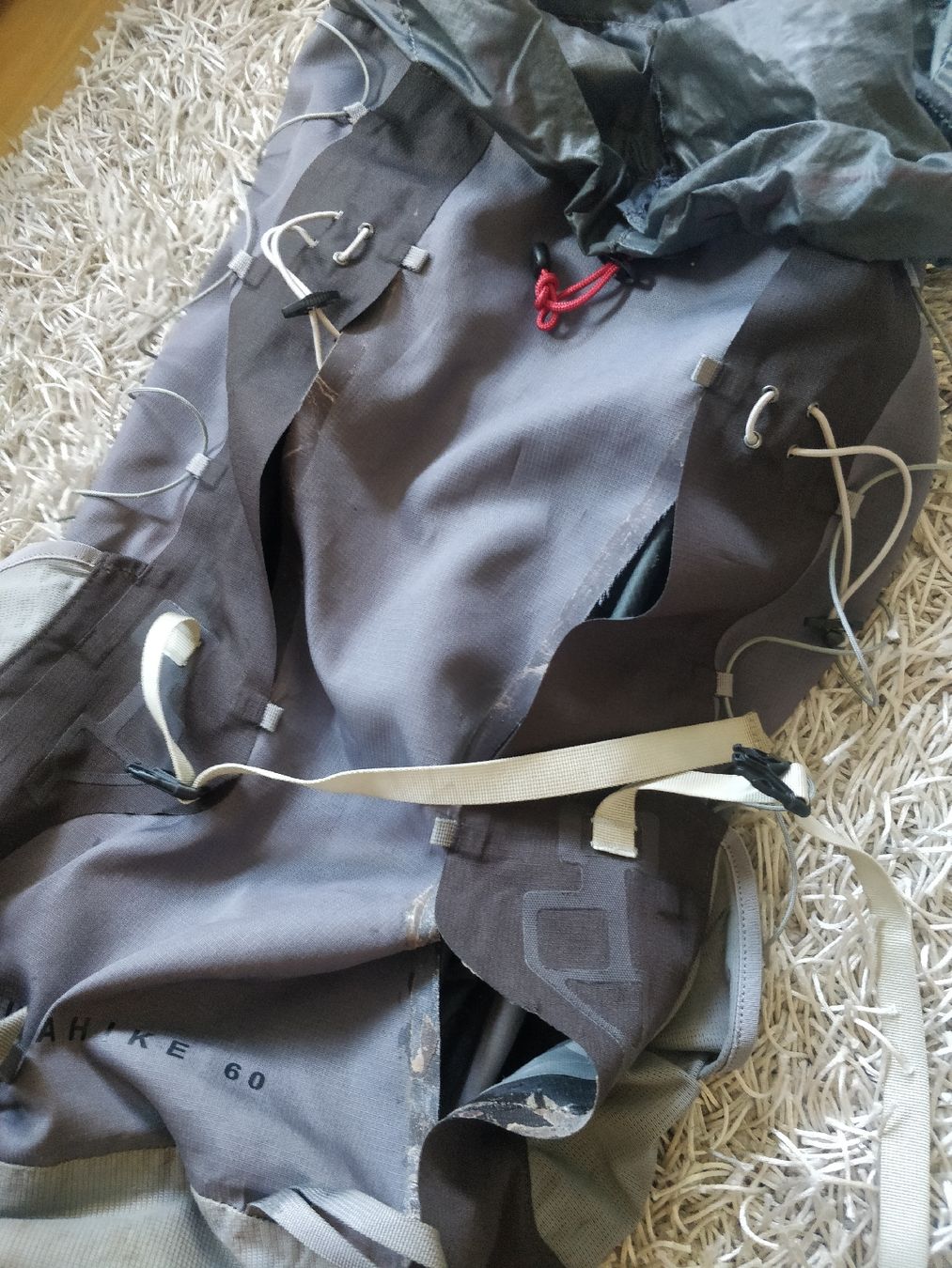 Zaini: Sac dos randonnée Lightwave Ultrahike 60 – Difettoso da Genève venduto da Dav_ 3