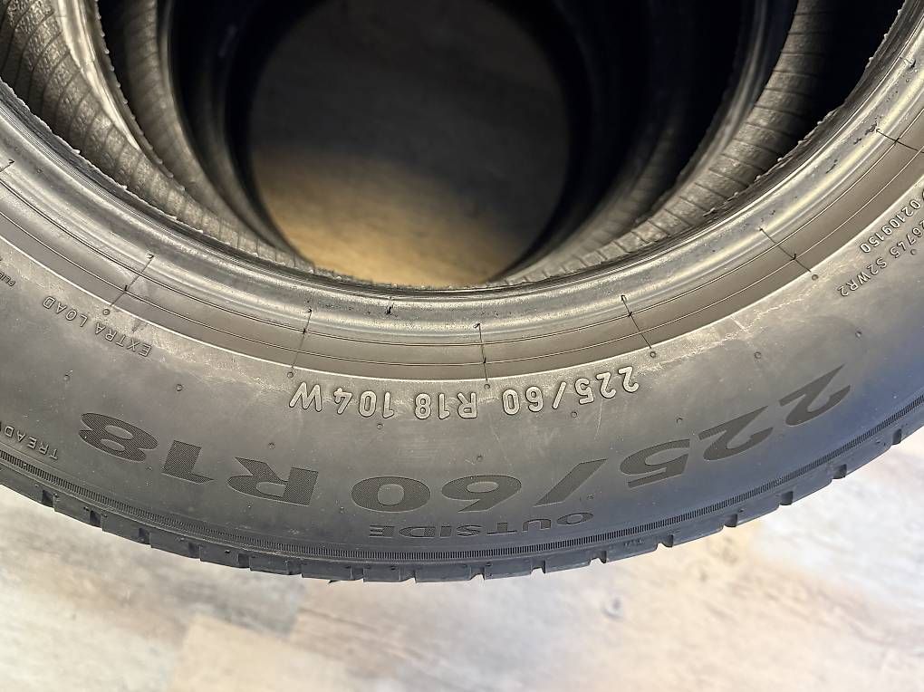 Pneus & Kompletträder: Pirelli  235/60 R18 104W – Gebraucht aus Wädenswil von Comfort99 2